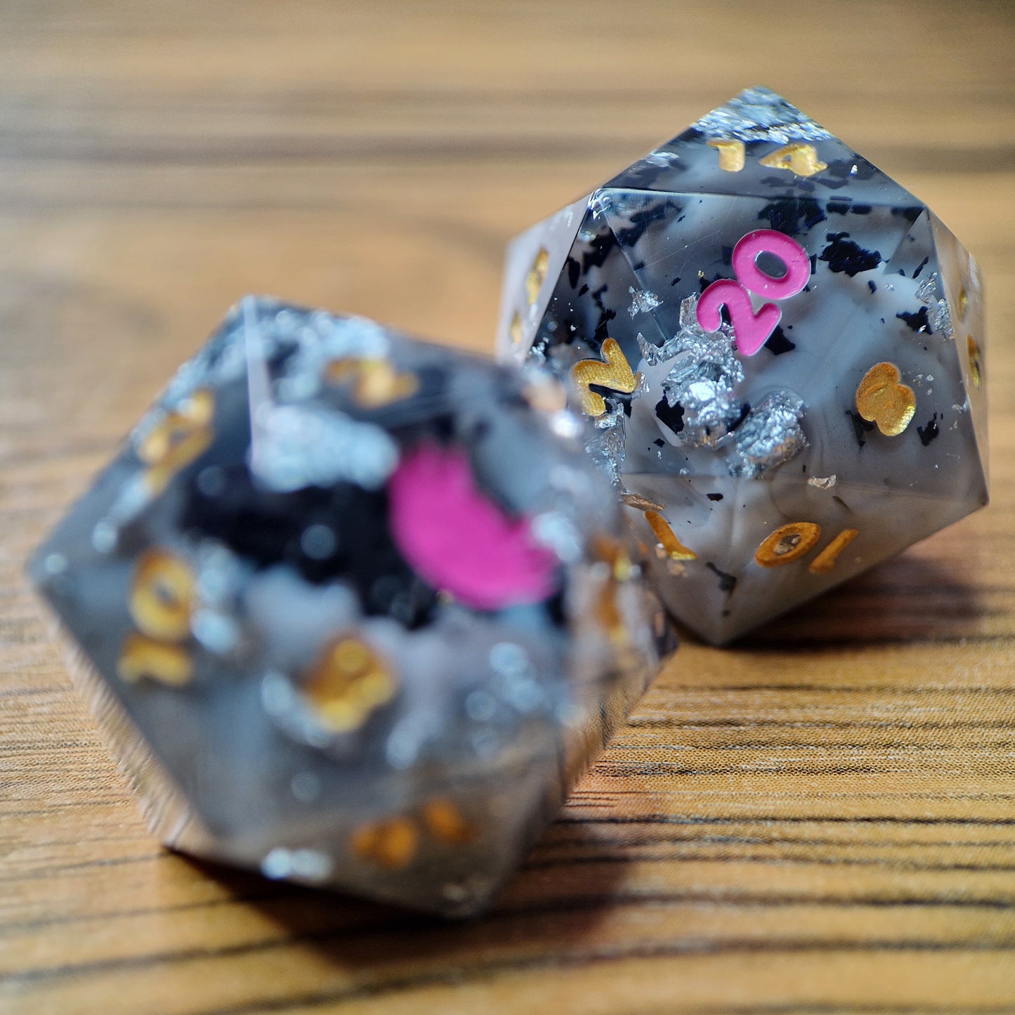 REAPER'S EMBRACE - 2D20 PAIR