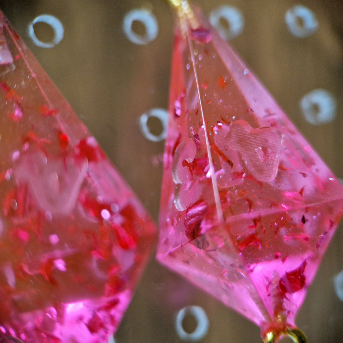 FUCHSIA WINGS - D4 EARRINGS